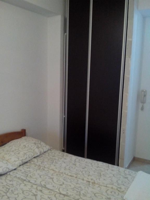 オフリド Art B Bed & Breakfast エクステリア 写真